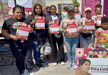 La Beca Rita Cetina continúa entregando apoyos bimestrales a estudiantes de secundaria en México.