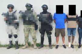 La detención de los presuntos se realizó en calles de la colonia Emiliano Zapata en el municipio de Escobedo, NL