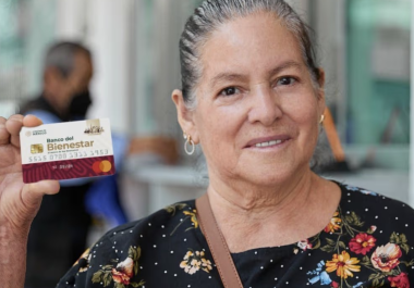 Personas adultas mayores y mujeres interesadas podrán solicitar su incorporación a los programas de pensiones del Bienestar hasta el 25 de octubre.