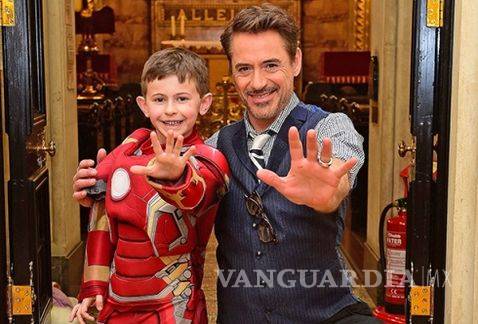 Iron Man visita niños en hospital de Londres