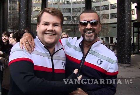 $!George Michael fue el primer invitado al Carpool Karaoke