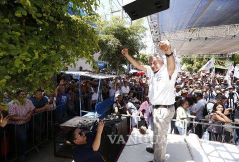 Aunque insulten en el debate los trataré con respeto: AMLO