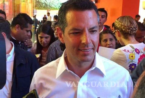 $!Alejandro Murat defiende a Yalitza Aparicio: &quot;es un orgullo para Oaxaca y México&quot;