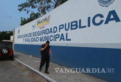 Agentes detenidos no son narcos, dice jefe de Policía de Zihuatanejo