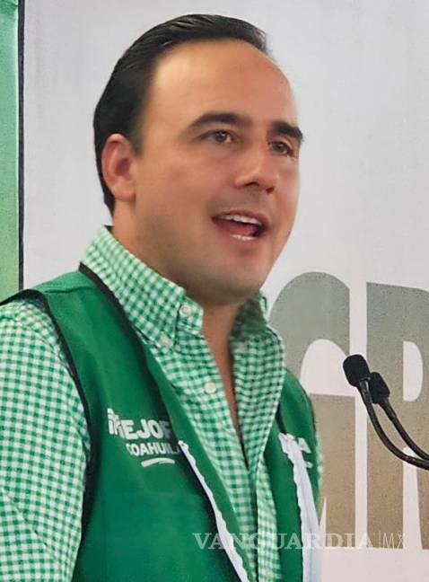 $!El Gobernador destacó la relevancia de seguir gestionando proyectos clave como el Agua Saludable y la carretera 57 para el desarrollo de Coahuila.