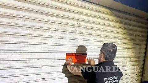 $!Autoridades municipales colocaron sellos de clausura en el autolavado Fast Wash del ejido La Unión.