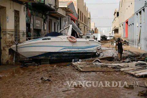 $!Siguen contando cuerpos en Valencia, España; ya son más de 200 fallecidos por inundaciones