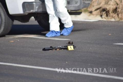 $!Pareja asaltó gasolinera en Aguascalientes
