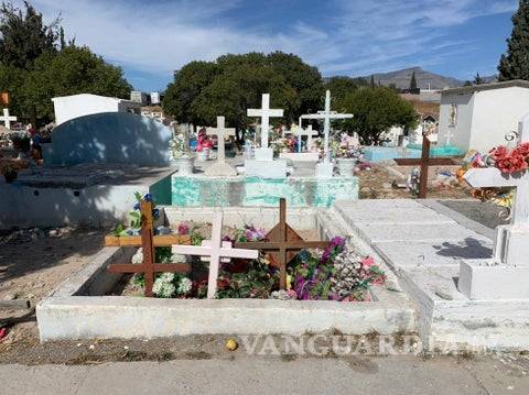 Panteones de Torreón se mantendrán cerrados el 10 de mayo