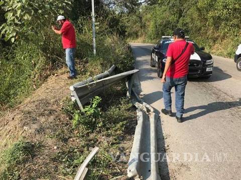 $!Caravana de AMLO sufre accidente en carretera de SLP