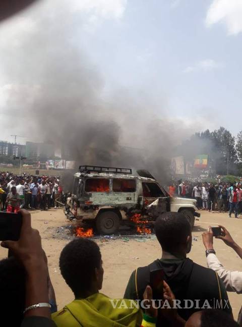 $!Atentado contra premier de Etiopía deja un muerto y decenas de heridos