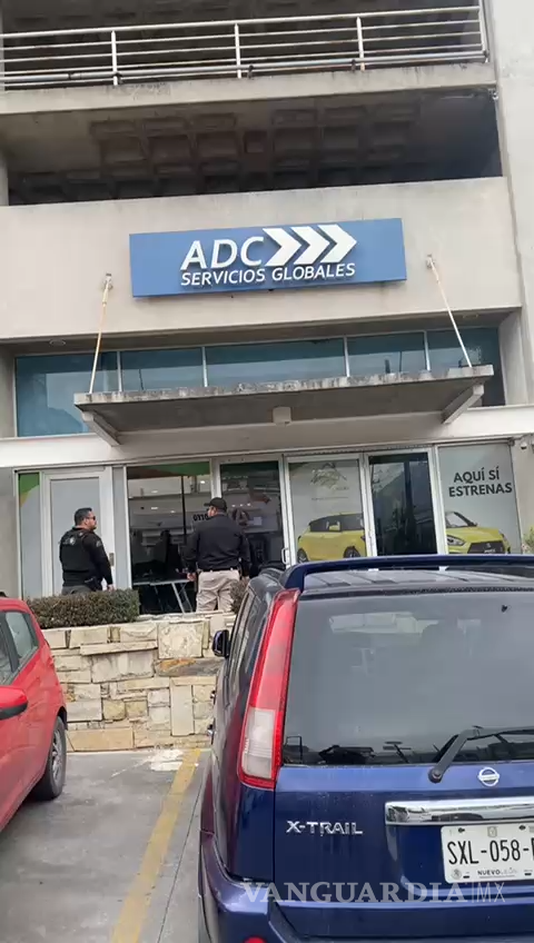 $!Cateos por presunto fraude en la venta de autos dejan 11 detenidos y 7 vehículos asegurados en NL