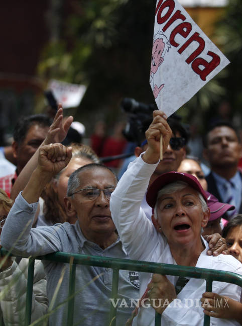 $!&quot;Ejecutivo no buscará someter a los otros poderes&quot;: López Obrador