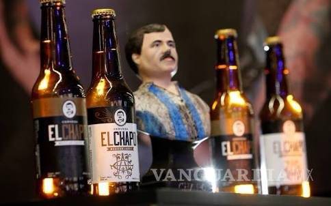 $!Hija de “El Chapo Guzmán” promociona cerveza con la imagen de su padre