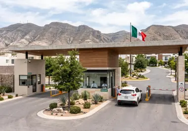 Los fraccionamientos privados en el norte de la ciudad presentan áreas de oportunidad en materia de seguridad, de acuerdo con especialistas.