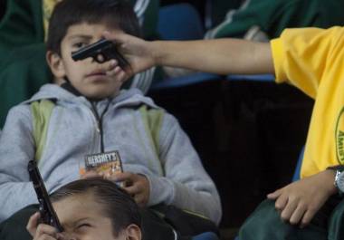 El colectivo señaló que en países como México, Colombia, Sudán o la República Democrática del Congo el reclutamiento forzado continúa.