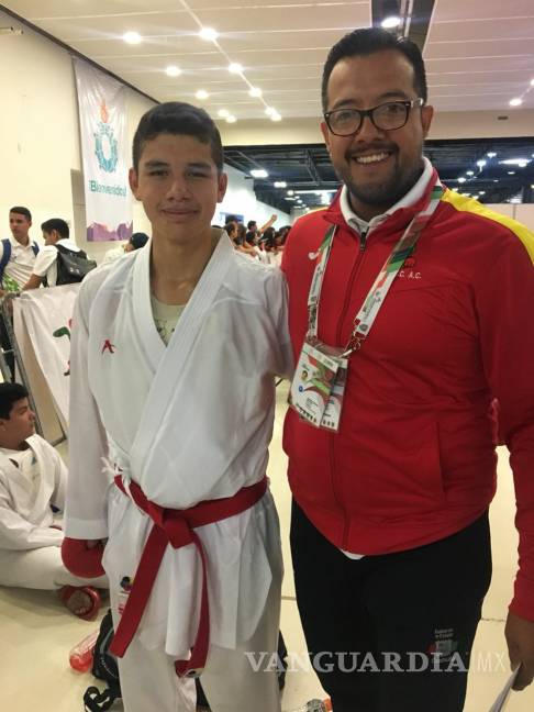 $!Karateca de Monclova gana medalla de oro en Olimpiada Nacional