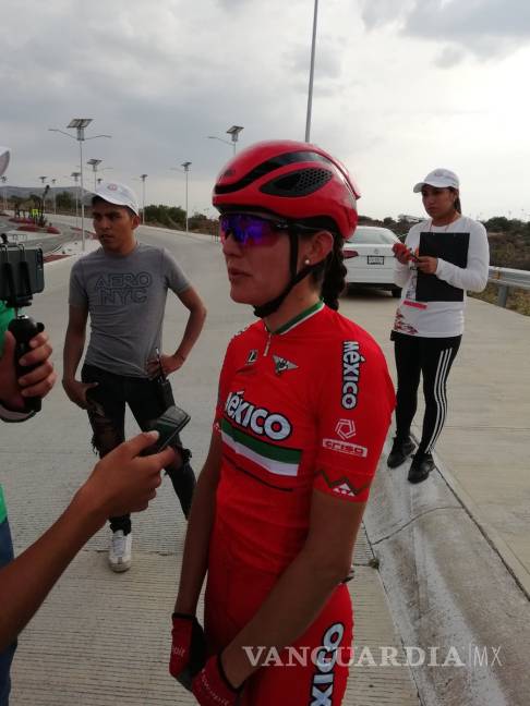 $!La ciclista mexicana Ariadna Gutiérrez consigue oro y puesto olímpico en el Campeonato Panamericano de Ruta Élite