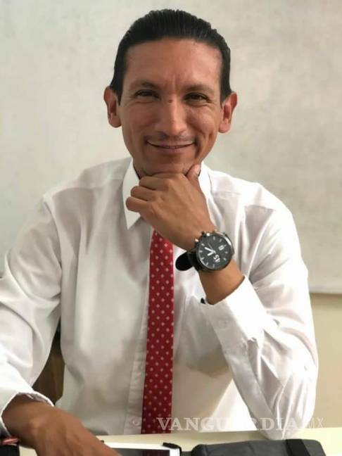 Reconocido maestro de UAdeC Monclova fallece frente a sus alumnos tras sufrir infarto