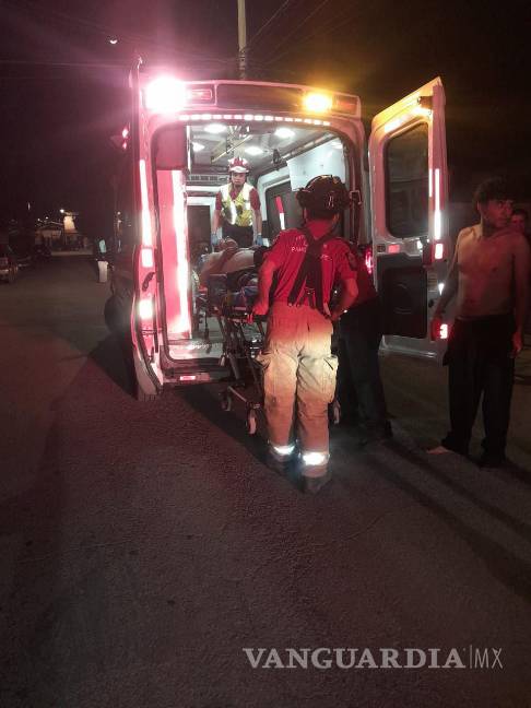 Explosión por acumulación de gas deja a un hombre con quemaduras, en Ramos Arizpe