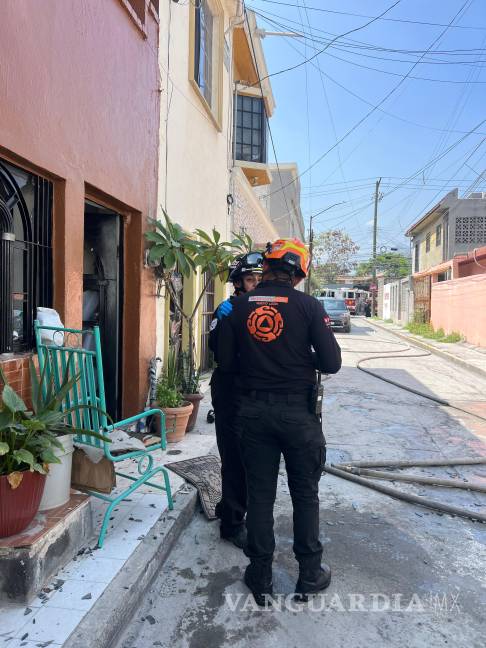 Explosión en tanque de gas LP deja tres heridos en Santa Catarina, Nuevo León