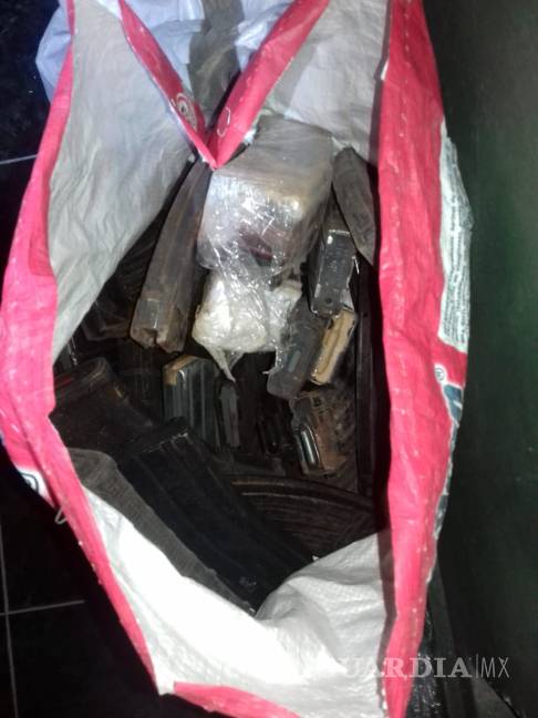 $!Autoridades aseguran armas y en finca de Torreón; descubren un cadáver