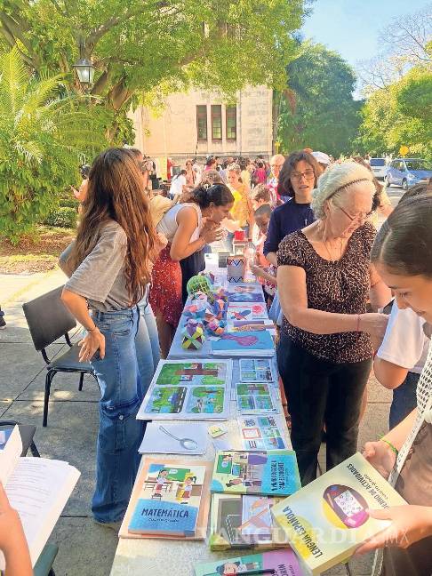 $!El financiamiento, impresión y envío de los libros involucró a tres dependencias federales: la Conaliteg, IEPSA y la SRE.