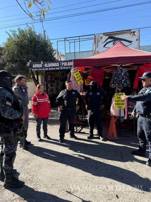 $!El director de Protección Civil y Bomberos, Alberto Neira Vielma, informó sobre el avance de las inspecciones en mercados de Saltillo.