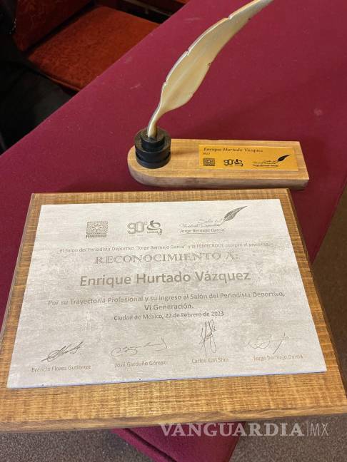 $!Este 21 de febrero, Enrique Hurtado recibió su reconocimiento en la Ciudad de México, en las instalaciones de la Confederación Deportista Mexicana.
