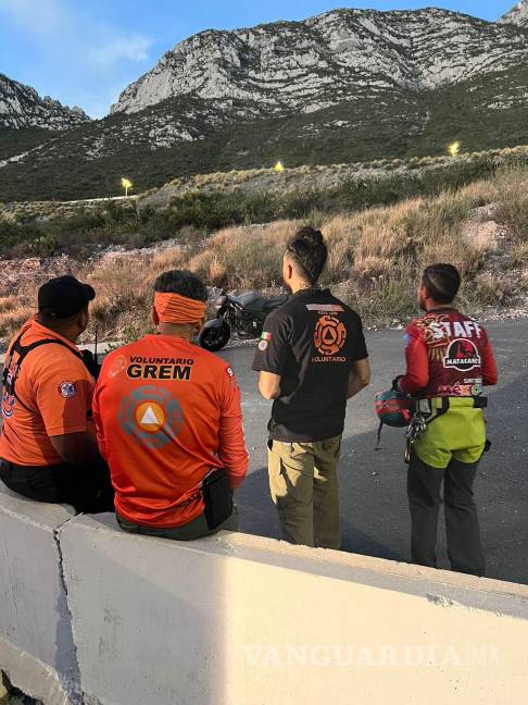 Hallan sin vida a excursionista extraviado en la Huasteca; cayó 120 metros