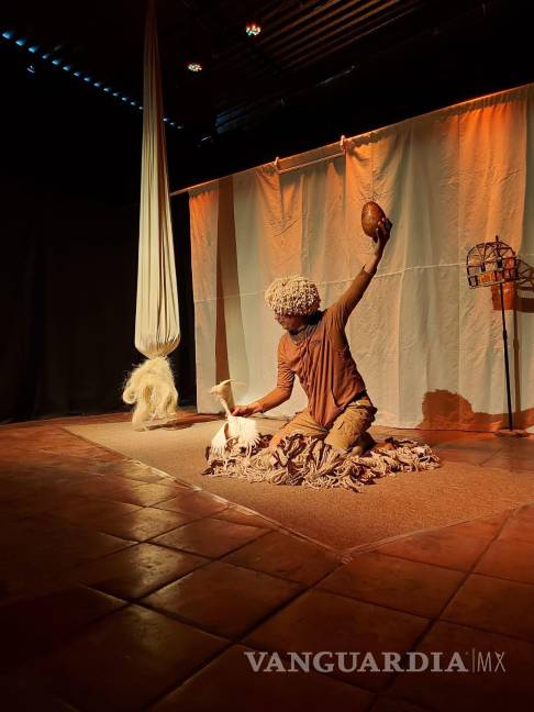 $!La obra cuenta con objetos con los que los niños pueden interactuar al finalizar.