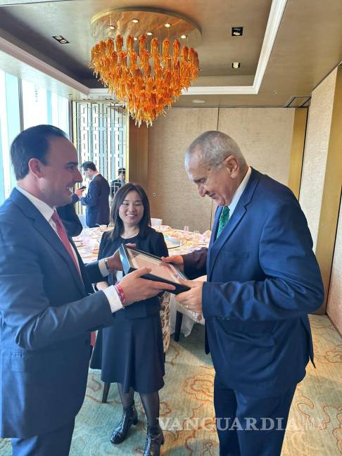 $!El gobernador electo subrayó la importancia de estas reuniones para el desarrollo económico y la creación de empleos en todas las regiones del estado de Coahuila.