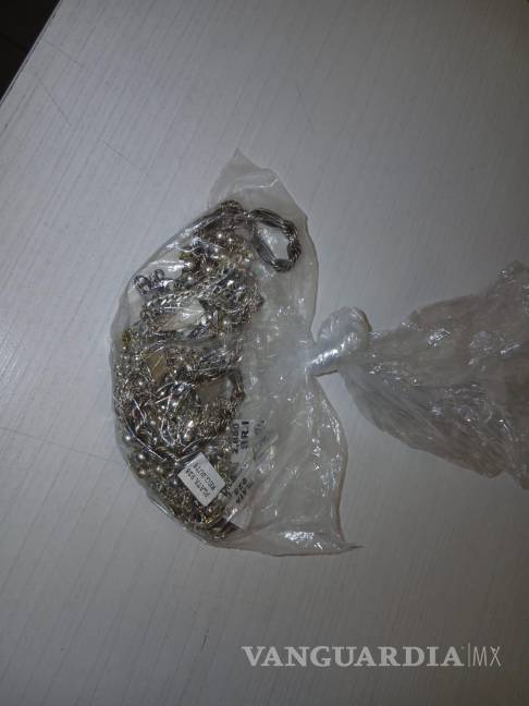 Detiene Fuerza Civil a hombre que habría robado 1.5 mdp a joyería, en NL