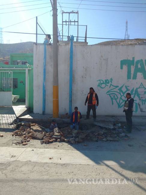 $!Interconectan nueva tubería en colonias del poniente de Torreón
