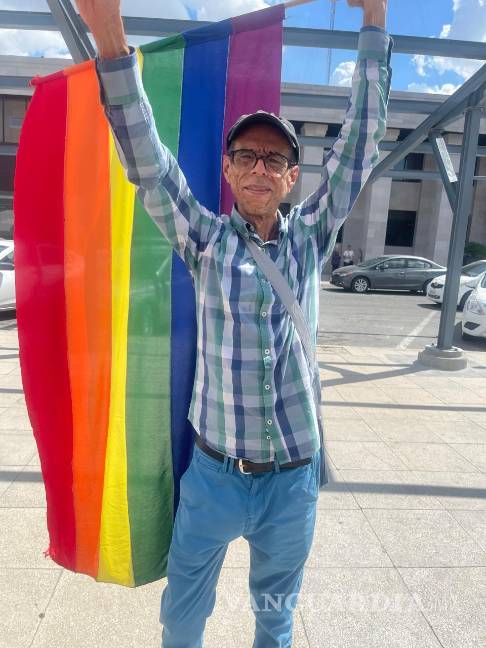 Nuevo León: Drag Queens protestan contra prohibición de shows LGBT+ en San Nicolás