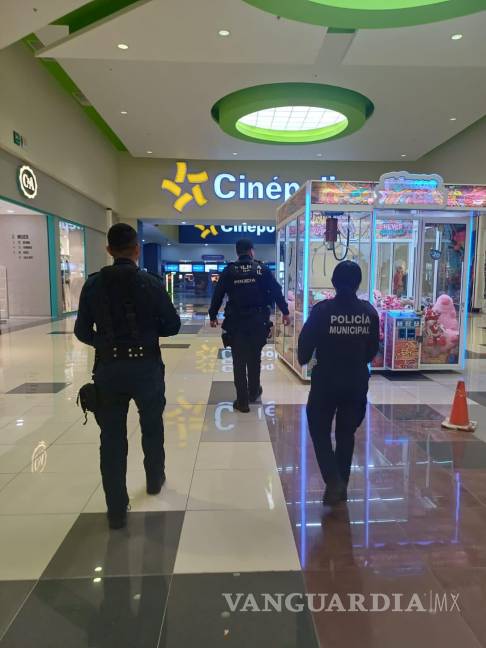 $!La Comisaría de Seguridad y Protección Ciudadana despliega acciones de proximidad social y prevención en bancos, cines, escuelas y espacios públicos en general.