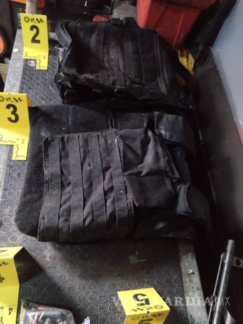 Agentes catean dos viviendas en Monterrey por narcomenudeo