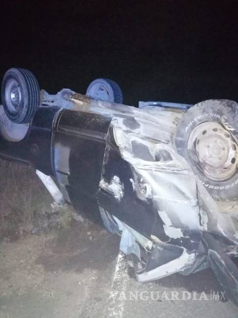 $!Mueren cinco integrantes de una familia en choque en la carretera “El 120” en Durango