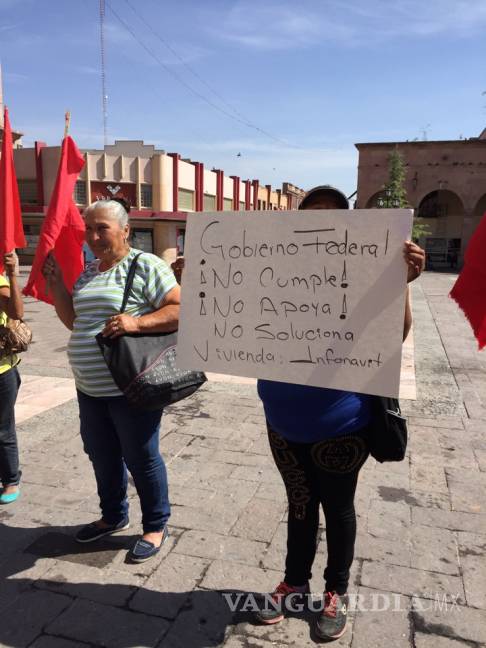 $!Exigen freno a los desalojos de posesionarios de INFONAVIT en Coahuila