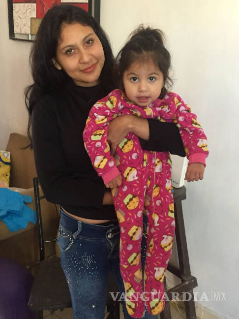 $!La lucha de una madre de Frontera, Coahuila, por lograr un milagro para su hija
