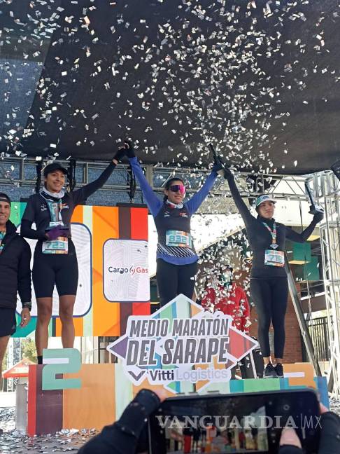 $!La ruta del Medio Maratón del Sarape recorrió puntos emblemáticos de Saltillo en las distancias de 21 y 7 kilómetros.