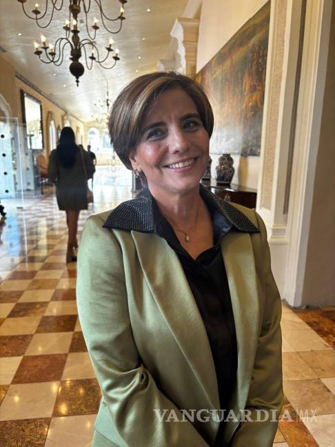 $!La fundadora, María de Lourdes Oyervides Valdés, destacó que el instituto nace con la misión de ofrecer formación académica de alta calidad.