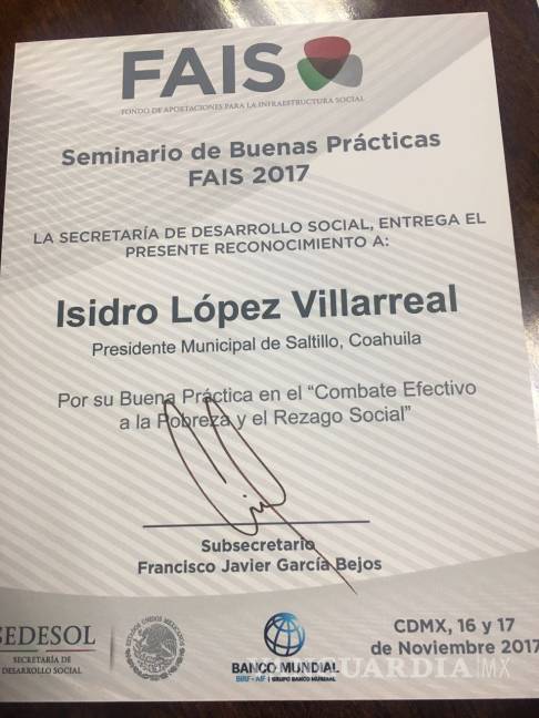 $!Isidro López reitera que sí recibió premio de Sedesol y muestra documentos