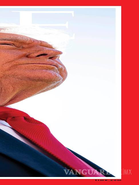 $!Fotografía divulgada por la revista Time en donde aparece su última portada con la foto del presidente de Estados Unidos, Donald Trump.