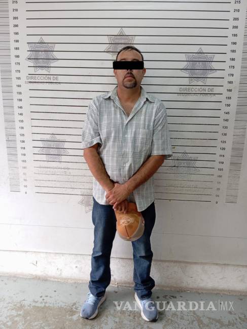 $!Elementos de la Policía Ambiental sorprendieron al hombre en flagrancia.