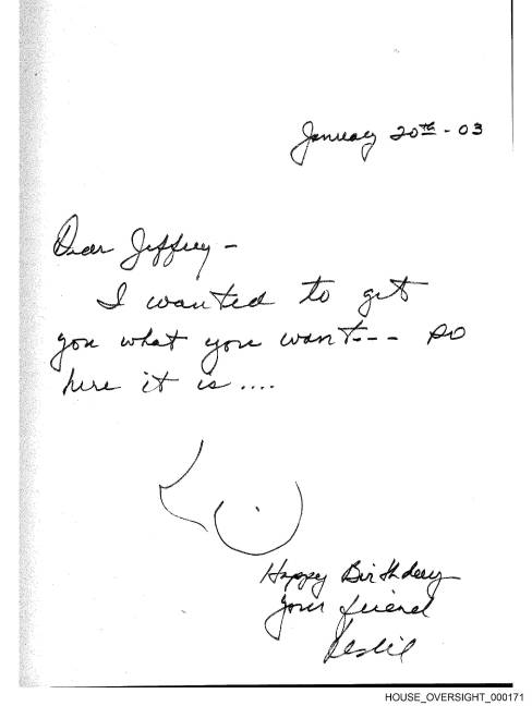 $!Una de las páginas de las 238 del álbum que la expareja de Jeffrey Epstein, Ghislaine Maxwell, le preparó por su 50 cumpleaños que muestra una dedicatoria.