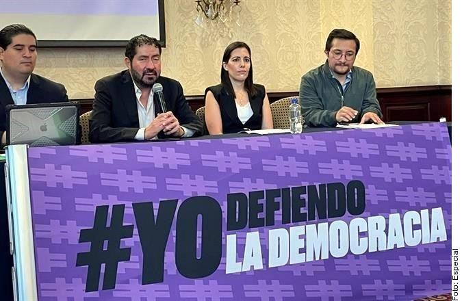 Presentan organizaciones firmas contra plan B electoral de López Obrador. Noticias en tiempo real