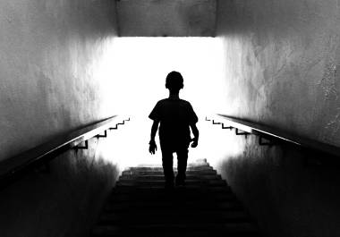 Niños ejecutan a niños, y los reclutadores, libres