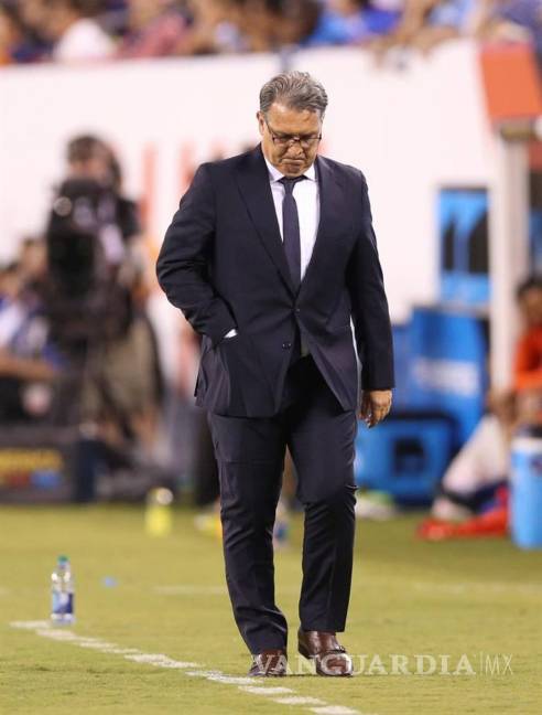 $!Sin fondos ni autoridades, se complica elección de técnico argentino