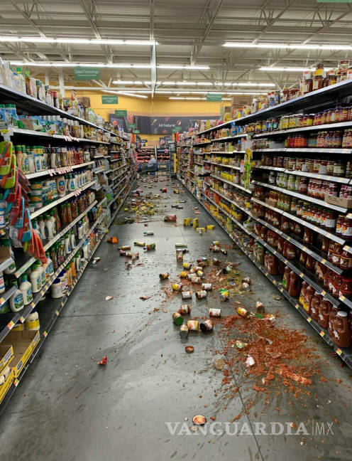 $!California es sacudida por un terremoto de magnitud 7.1 (fotogalería)